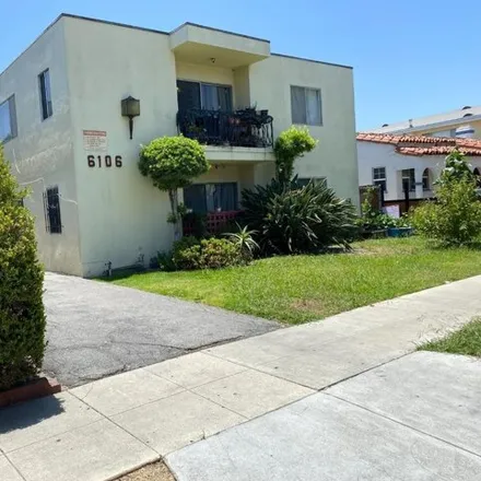 Rent this 1 bed apartment on 6116 Cashio Street in Los Angeles, CA 90035