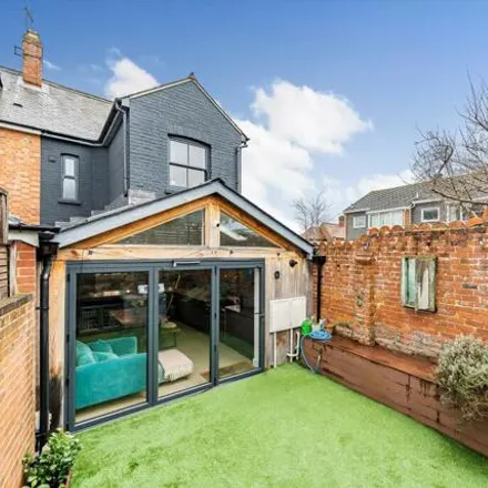 Image 4 - Kings Close, Henley-on-Thames, RG9 2DS, United Kingdom - House for sale