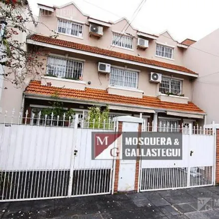 Image 2 - Debenedetti 2516, Olivos, B1636 EMA Vicente López, Argentina - House for sale