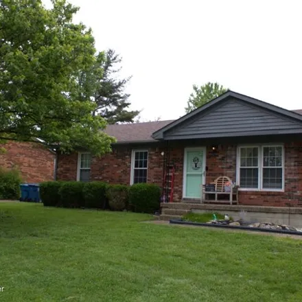 Buy this 3 bed house on 1625 Bayberry Drive in Shelbyville, KY 40065