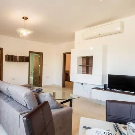 Image 1 - Malta, IL - Apartment for rent