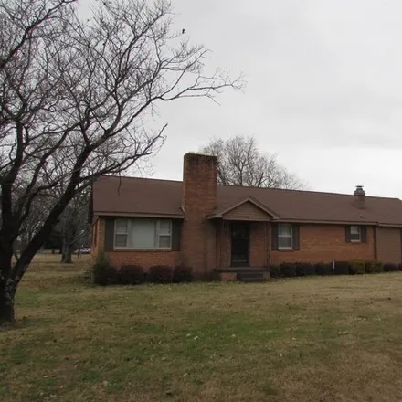 Buy this 3 bed house on 281 Pecan Avenue in Finley, Dyer County