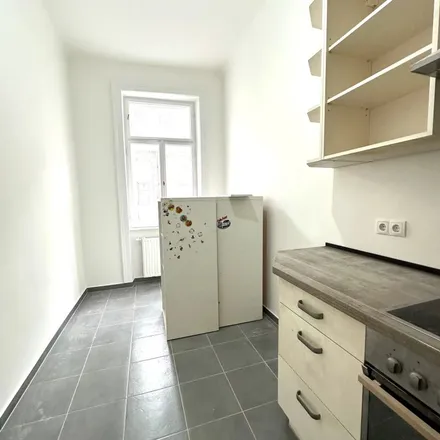 Rent this 3 bed apartment on Kindergruppe Meisennest in Meiselstraße 65, 1140 Vienna