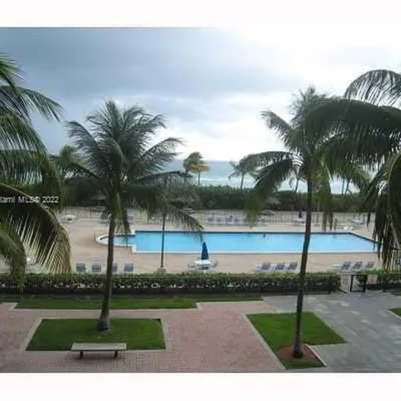 Rent this 1 bed apartment on Collins Avenue & 26th Street in Collins Avenue, Miami Beach