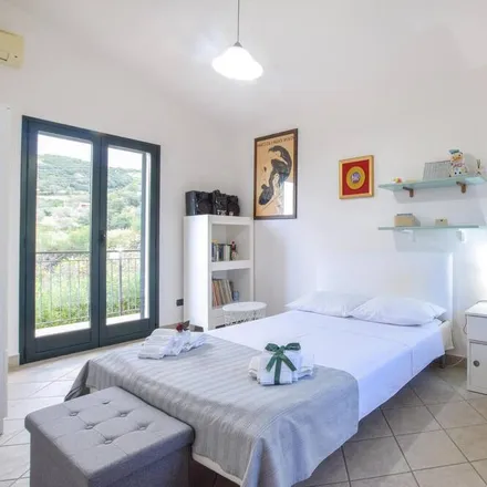 Rent this 4 bed house on Caronia in SP168/a, 98072 Marina di Caronia ME