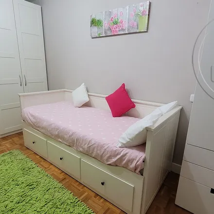 Rent this 2 bed apartment on Calle de Joaquín Salas in 7, 39011 Santander