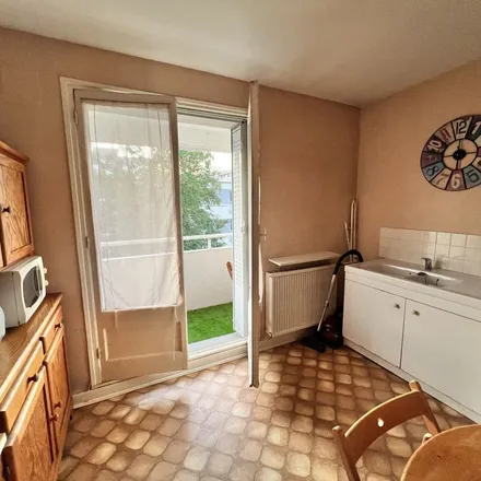 Rent this 1 bed apartment on 11 Rue Alphonse Daudet in 38400 Saint-Martin-d'Hères, France