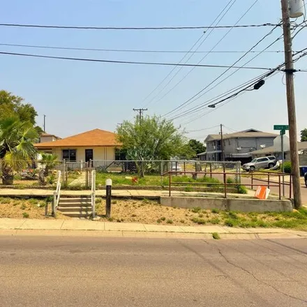Buy this 4 bed house on 2322 Logan Avenue in Laredo, TX 78040