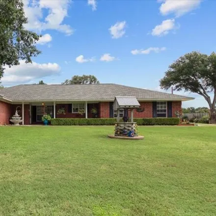 Buy this 3 bed house on 303 Windridge Rd in Palestine, Texas