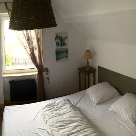 Rent this 2 bed house on Pléneuf-Val-André in Côtes-d'Armor, France