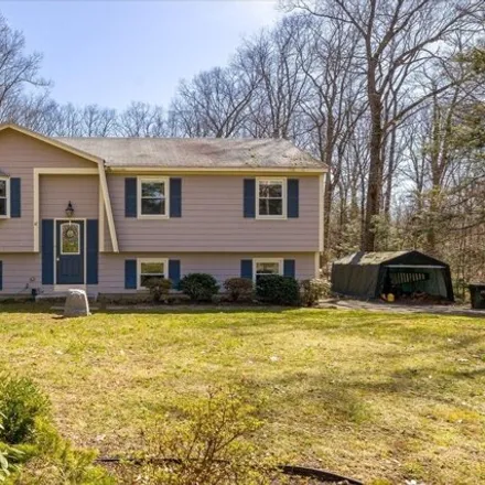 Buy this 3 bed house on 47 Shepard Road in Sturbridge, Worcester County