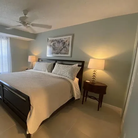 Rent this 1 bed condo on Brandon in FL, 33511
