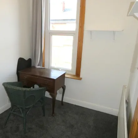 Image 7 - 9 Brockley Avenue, Manchester, M14 7BP, United Kingdom - Townhouse for rent