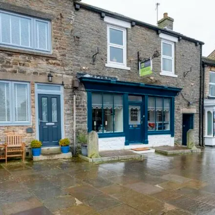 Buy this 6 bed townhouse on Day Lewis Pharmacy in 19 Market Place, Barnard Castle