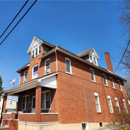 Rent this 3 bed apartment on 1389 Newport Avenue in Newport, Northampton