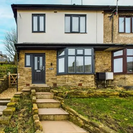 Buy this 3 bed duplex on Old Road in Whaley Bridge, SK23 7LF