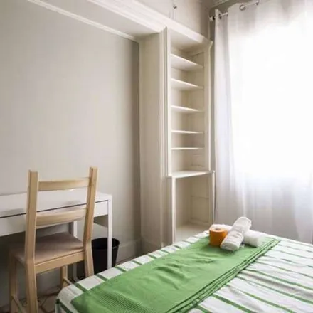Rent this 8 bed apartment on Carrer de Muntaner in 412, 08001 Barcelona