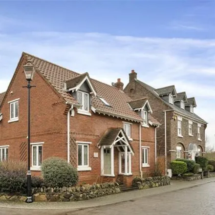 Buy this 4 bed house on Waterside Drive in Mountsorrel, LE12 7AY