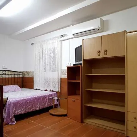 Image 4 - Carrer de Graner, 08904 l'Hospitalet de Llobregat, Spain - Apartment for rent