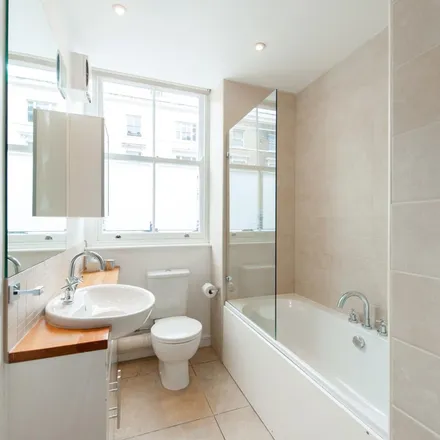 Rent this 3 bed apartment on The Hellenic Centre in 16-18 Paddington Street, London