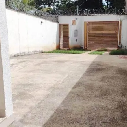 Buy this 3 bed house on Avenida Presidente in Copacabana, Belo Horizonte - MG