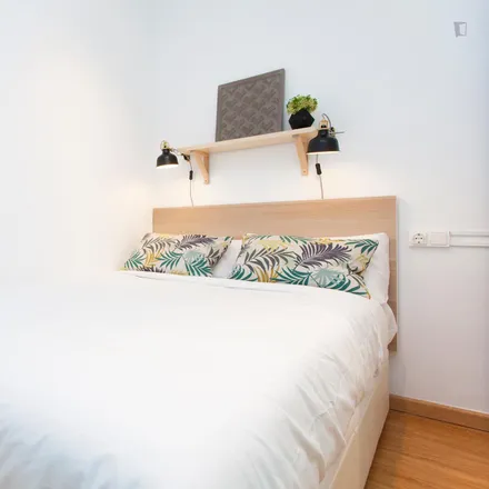 Rent this 1 bed apartment on Carrer de Sants in 246, 08001 Barcelona