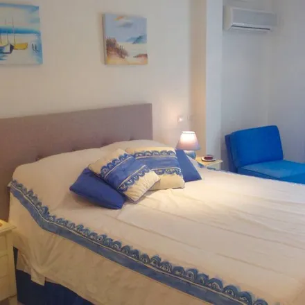 Rent this 3 bed house on 8400-550 Distrito de Évora