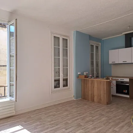 Rent this 3 bed apartment on 3 bis Place de la République in 17800 Pons, France