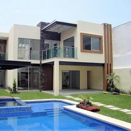 Buy this 4 bed house on Calle Tepic in Jardines de Reforma, 62260 Cuernavaca