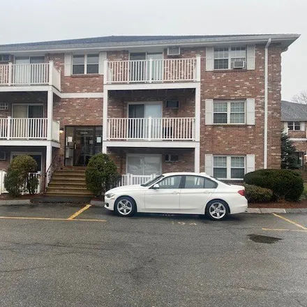 Rent this 2 bed condo on 5 Karen Circle in Billerica, MA 01821