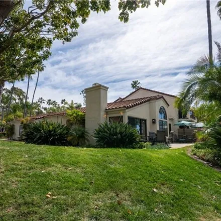 Image 3 - 7307 Calle de Fuentes, Carlsbad, CA 92009, USA - House for sale