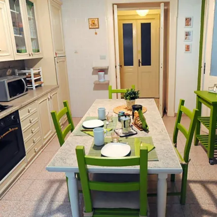 Image 2 - Via Prali, 16, 10139 Turin Torino, Italy - Apartment for rent