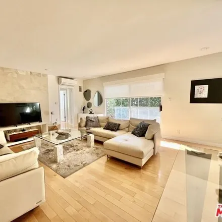 Rent this 1 bed condo on 9th Court in Santa Monica, CA 90402