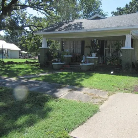 Buy this 3 bed house on 363 West Seminole Avenue in McAlester, OK 74501