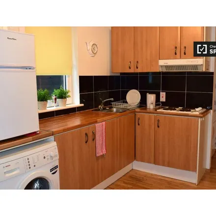 Image 2 - Kilworth Road, Drimnagh, Dublin, D08 AY24, Ireland - Apartment for rent