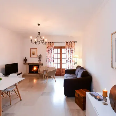 Rent this 3 bed apartment on Escadinhas do Monte da Estefânia in 2710-566 Sintra, Portugal