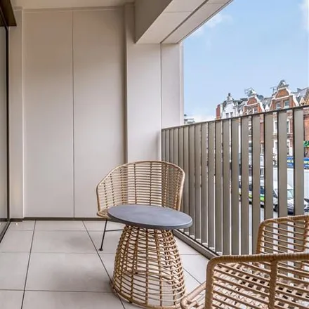 Image 1 - Garrett Mensions, Edgware Road, London, W2 1BY, United Kingdom - Apartment for rent