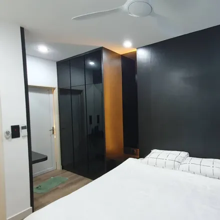 Rent this 3 bed apartment on Lengkok Kelicap in Sungai Ara, 11960 George Town