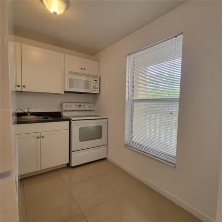 Image 6 - 5945 Northwest 61st Avenue, Tamarac, FL 33319, USA - Condo for rent