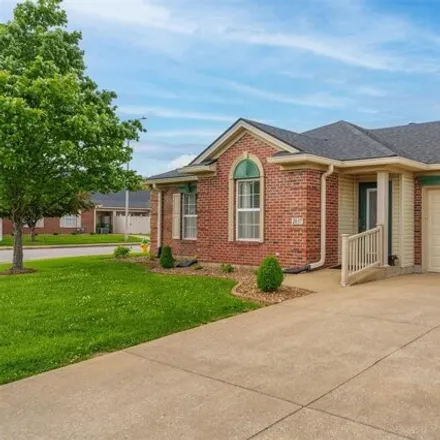 Buy this 2 bed house on 2037 Viola Gardens in Owensboro, KY 42303