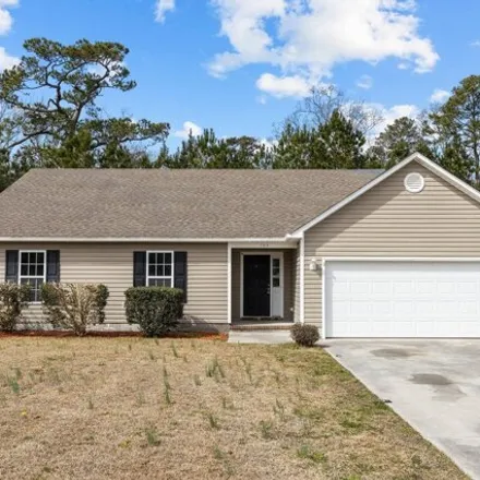 Rent this 3 bed house on 134 Blue Bird Lane in Bay Woods, Carteret County