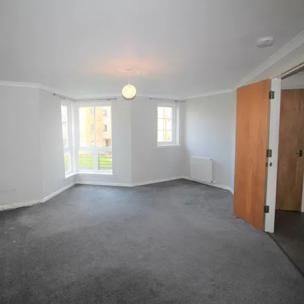 Image 5 - Williamson's Quay, Kirkcaldy, KY1 1JS, United Kingdom - Apartment for rent