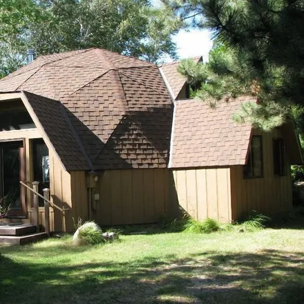 Rent this 2 bed house on Leelanau Township in MI, 49670