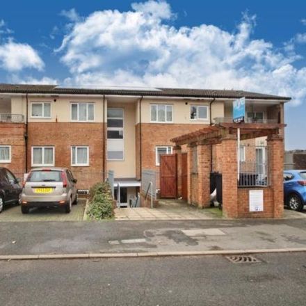 Rent this 2 bed apartment on St Hugh's Avenue in Buckinghamshire HP13 7TX, United Kingdom