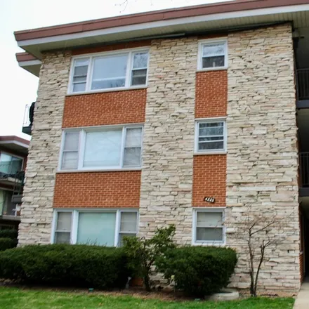 Rent this 2 bed condo on 4225 North Keystone Avenue