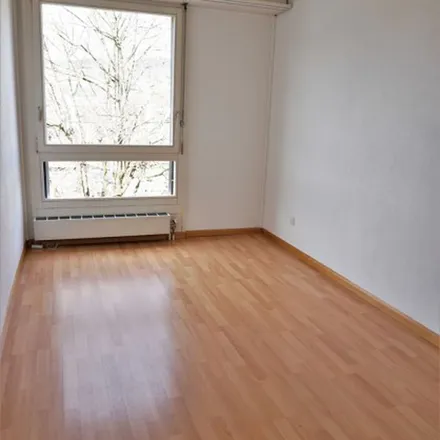 Rent this 5 bed apartment on Kienberg in Bützenenweg 7, 4450 Sissach