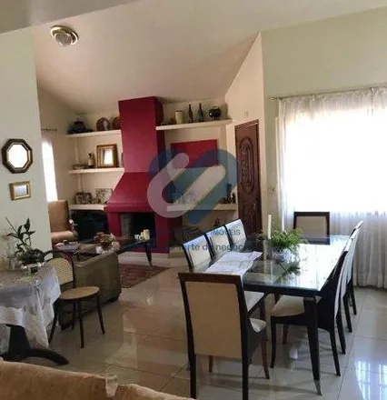 Buy this 4 bed house on Rua Juvenal Borges Macedo in Tucanos, Londrina - PR