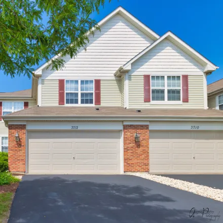 Rent this 4 bed townhouse on 3702 Monica Lane in Johnsburg, McHenry County