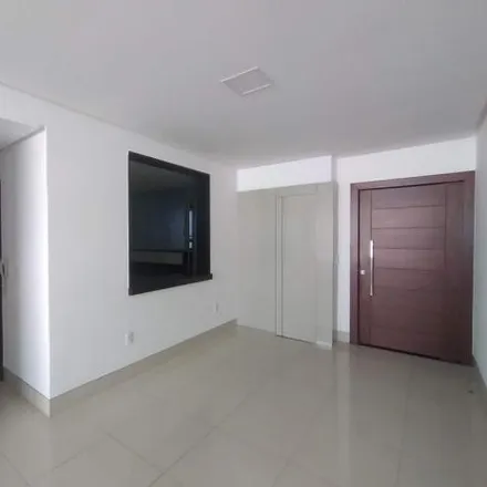 Rent this 3 bed apartment on Rua São Paulo in Centro, Divinópolis - MG