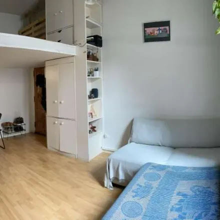 Image 3 - Salon 44, Calle de Valverde, 44, 28004 Madrid, Spain - Apartment for rent